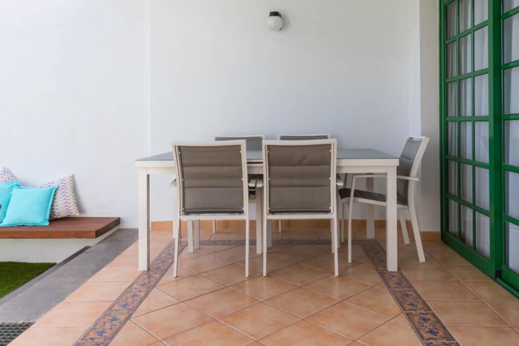 Duplex Con Jardin Y Buenas Vistas Leilighet Maspalomas  Eksteriør bilde